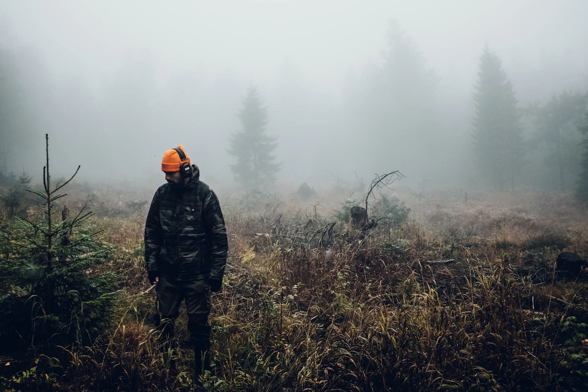 When to Call and When to Stay Quiet While Hunting Elk
